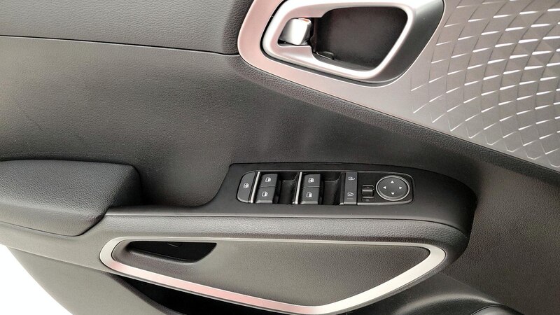 2023 Kia Soul LX 12