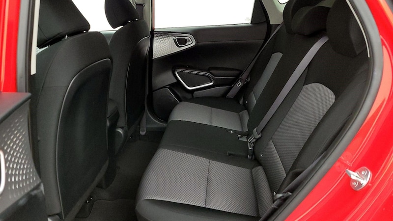 2023 Kia Soul LX 19