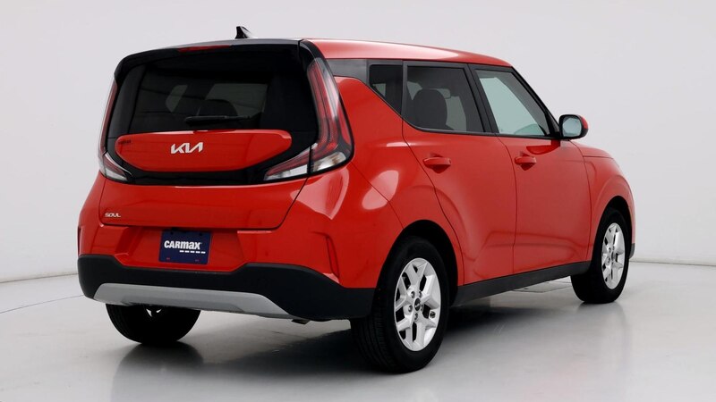 2023 Kia Soul LX 8