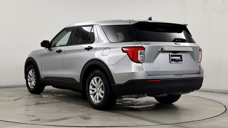 2021 Ford Explorer  2