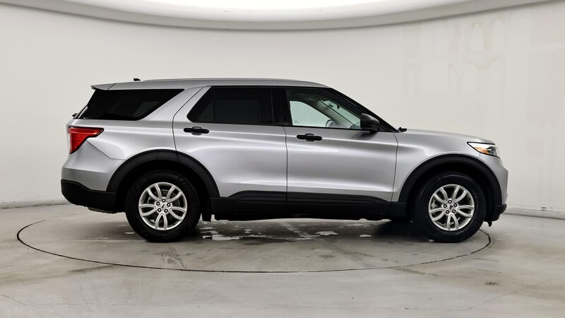 2021 Ford Explorer  7