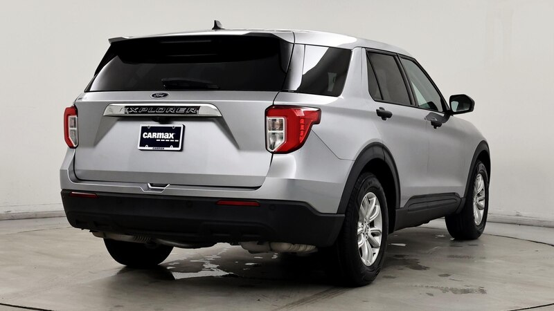 2021 Ford Explorer  8