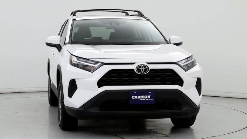 2022 Toyota RAV4 XLE 5