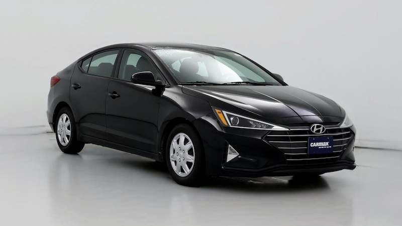 2020 Hyundai Elantra SE Hero Image