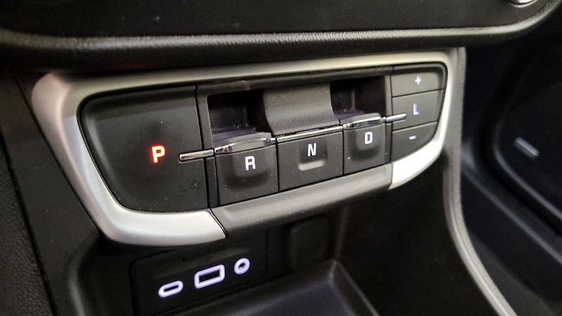 2022 GMC Terrain SLT 18
