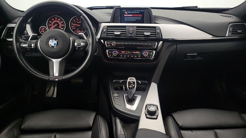 2018 BMW 3 Series 330xi 9