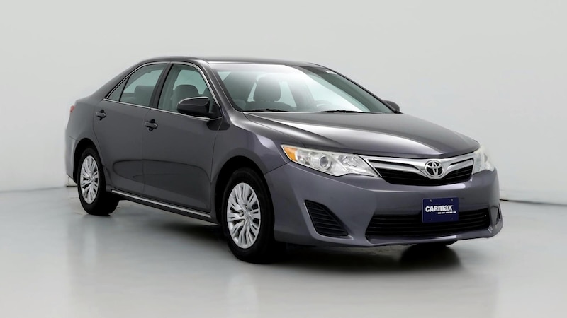 2014 Toyota Camry LE Hero Image