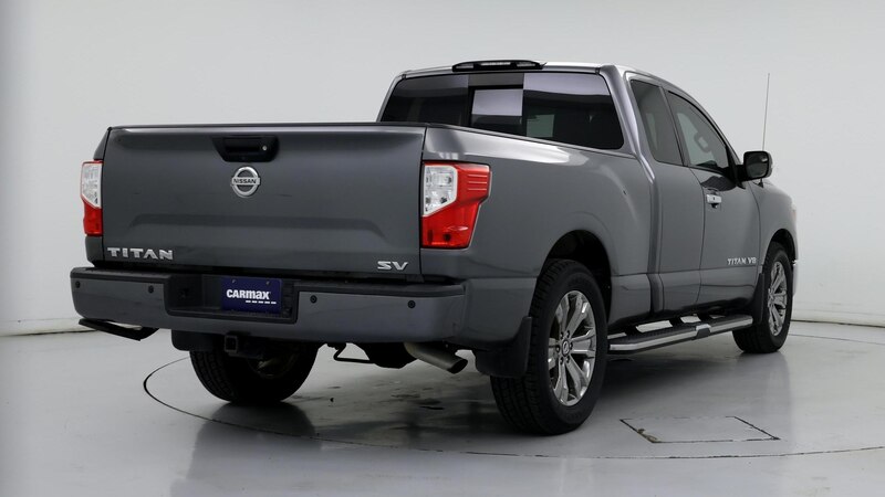 2019 Nissan Titan SV 8