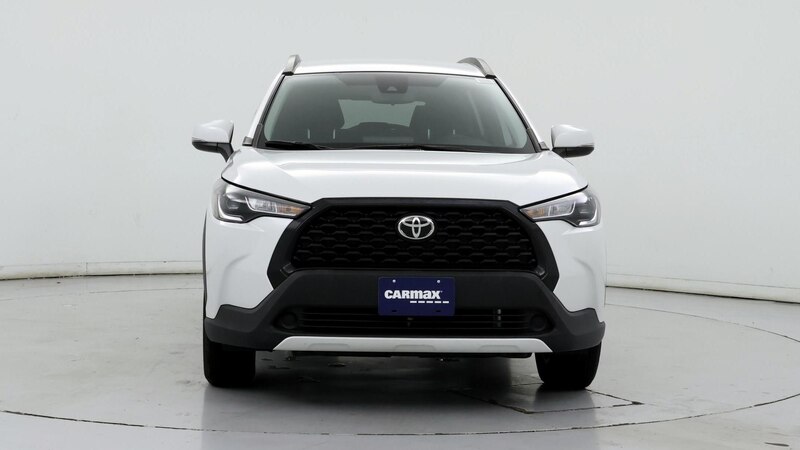 2022 Toyota Corolla Cross LE 5