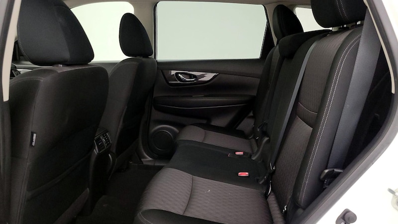 2019 Nissan Rogue SV 20