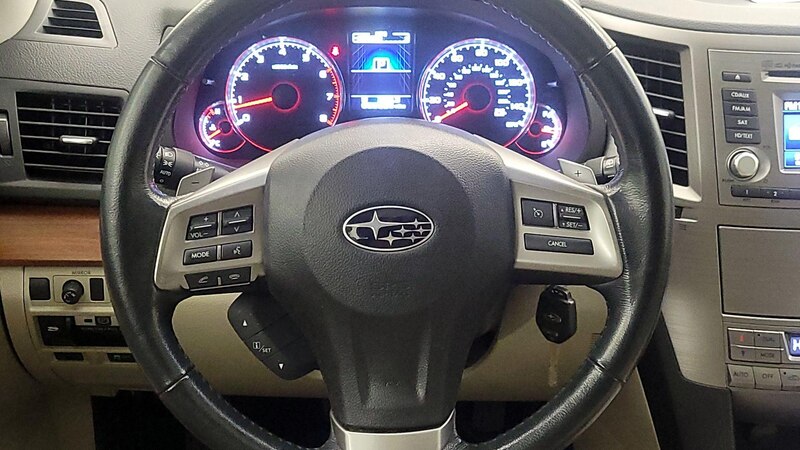 2014 Subaru Outback 2.5i Limited 10