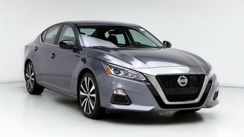 2021 Nissan Altima SR Hero Image