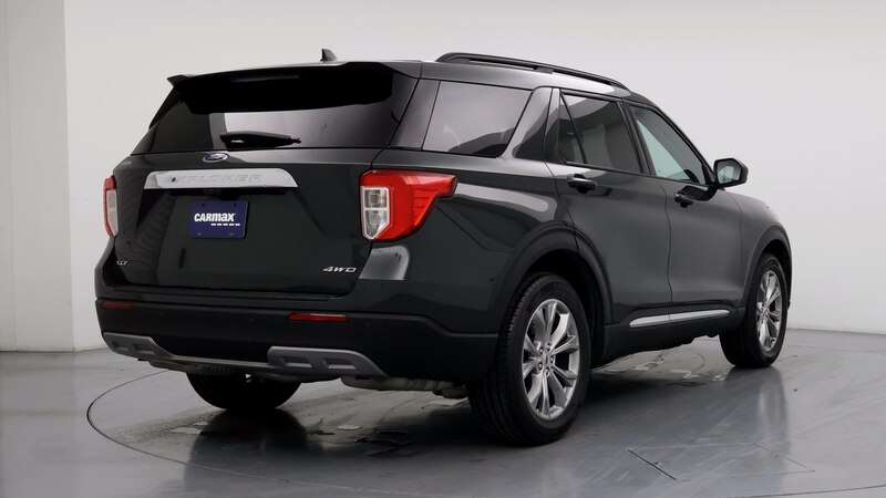 2022 Ford Explorer XLT 8