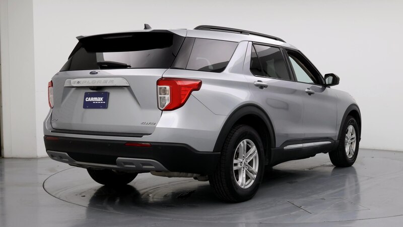 2022 Ford Explorer XLT 8