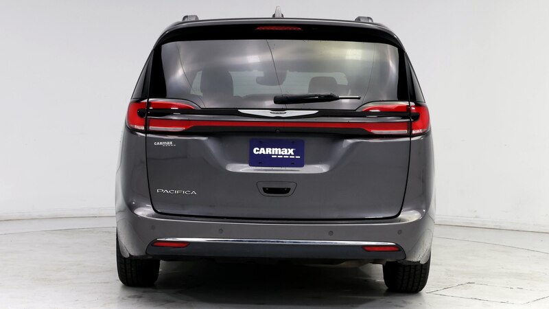 2022 Chrysler Pacifica Touring L 6