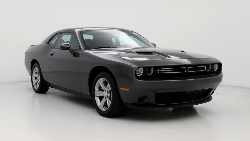 2022 Dodge Challenger SXT Hero Image