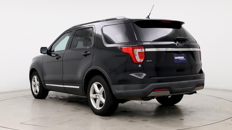 2019 Ford Explorer XLT 2