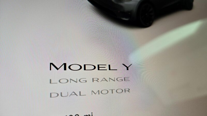 2020 Tesla Model Y Long Range 22