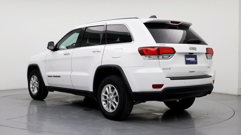 2020 Jeep Grand Cherokee Laredo 2