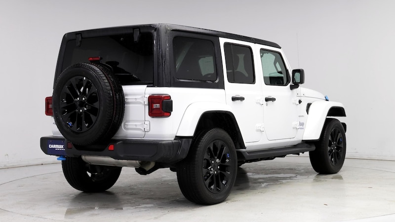 2022 Jeep Wrangler Unlimited Sahara 8