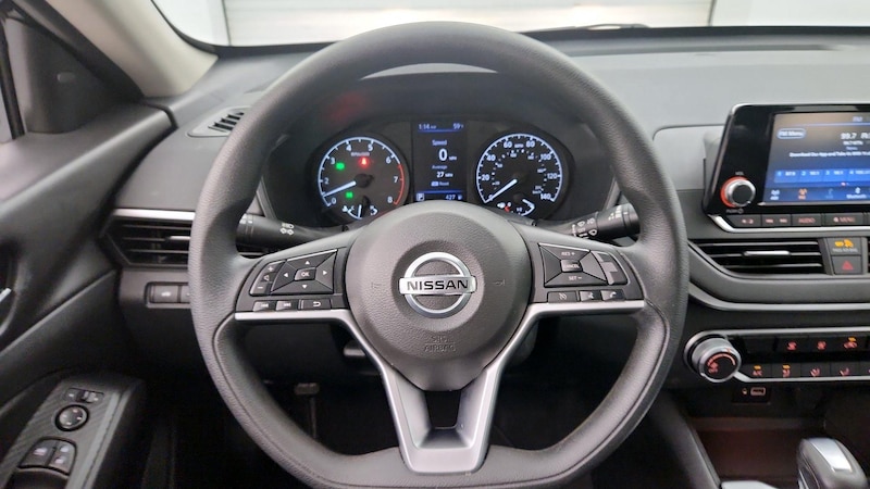 2021 Nissan Altima S 10