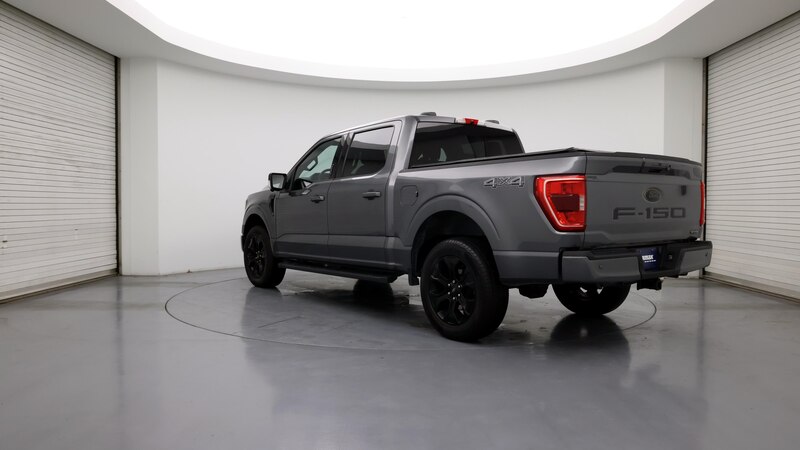 2022 Ford F-150 XLT 2