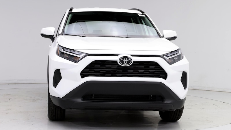 2023 Toyota RAV4 XLE 5