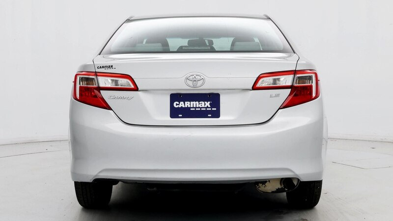 2013 Toyota Camry LE 6