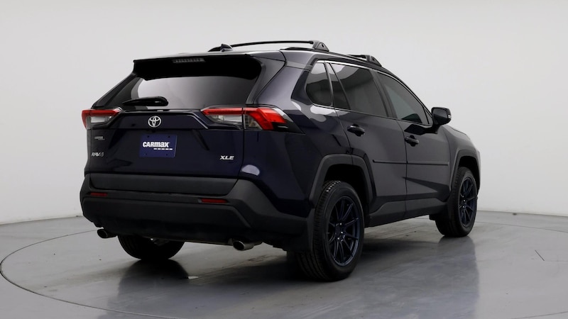 2021 Toyota RAV4 XLE 8