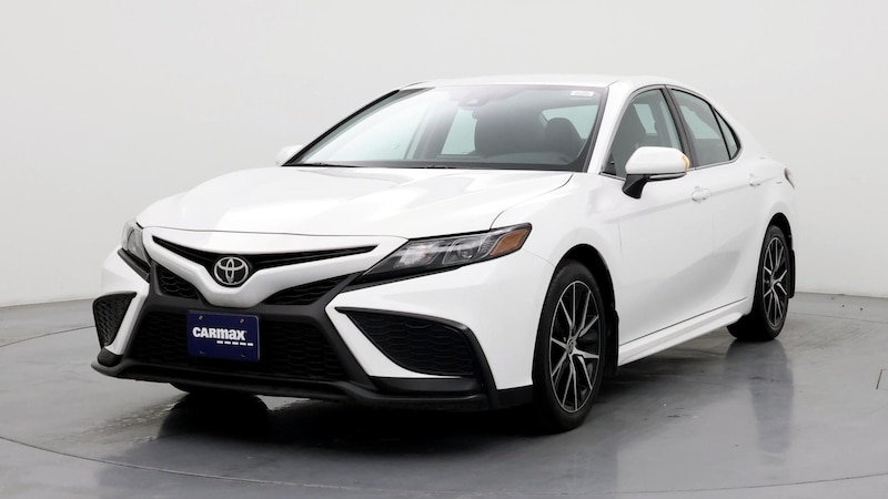 2022 Toyota Camry SE 4