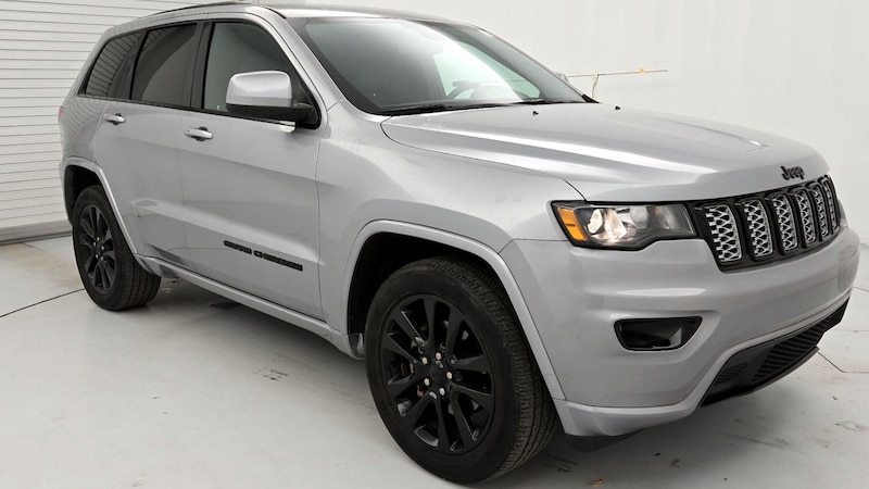 2019 Jeep Grand Cherokee Altitude Hero Image