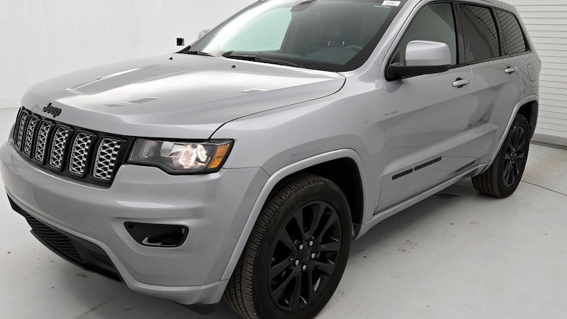 2019 Jeep Grand Cherokee Altitude 3