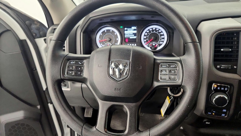 2022 RAM 1500 Classic Tradesman 10