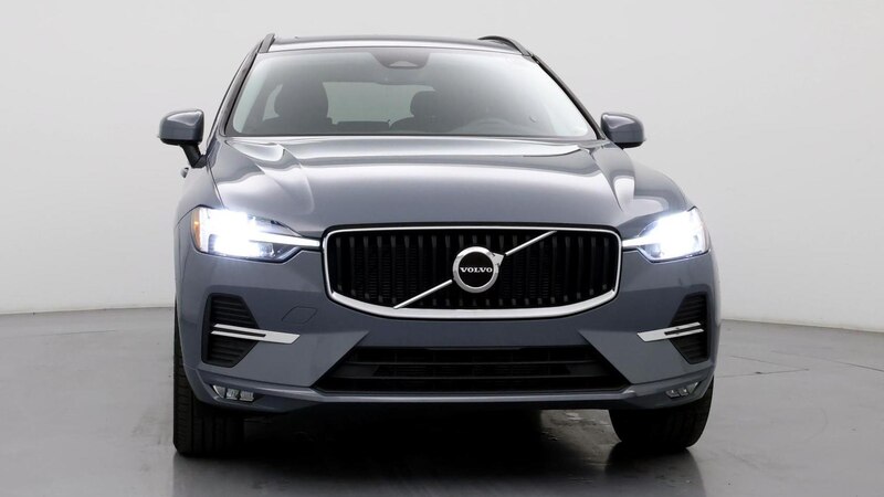 2022 Volvo XC60 B5 Momentum 5