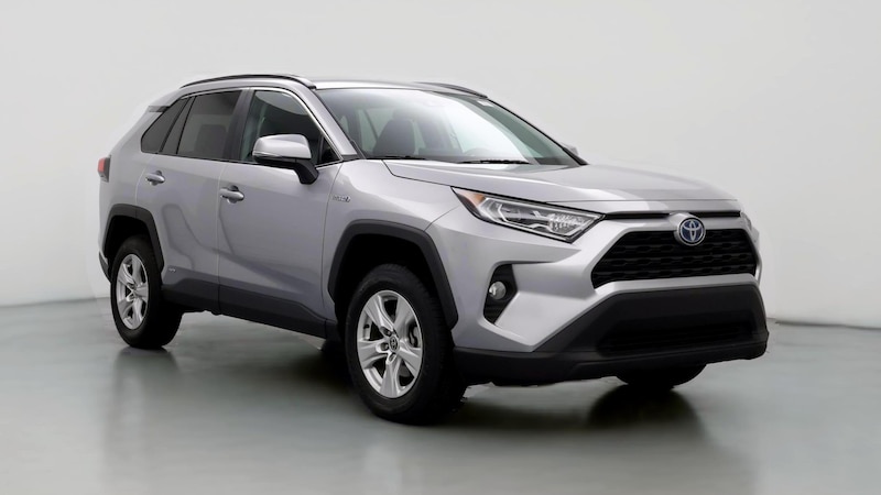 2021 Toyota RAV4 XLE Hero Image