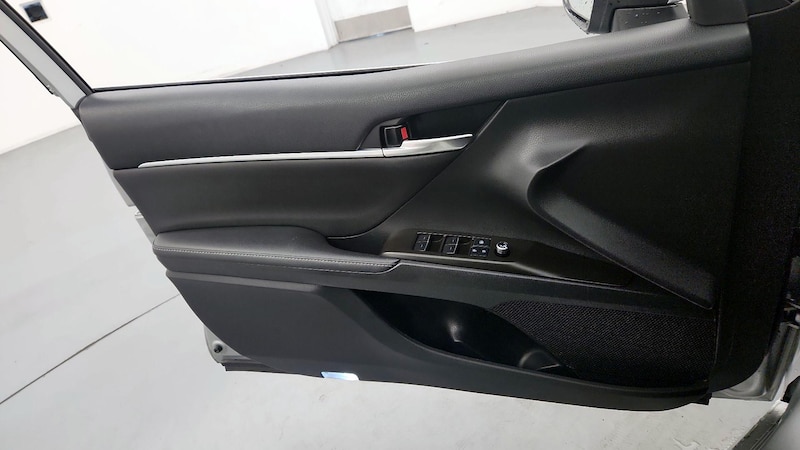 2021 Toyota Camry XSE 12