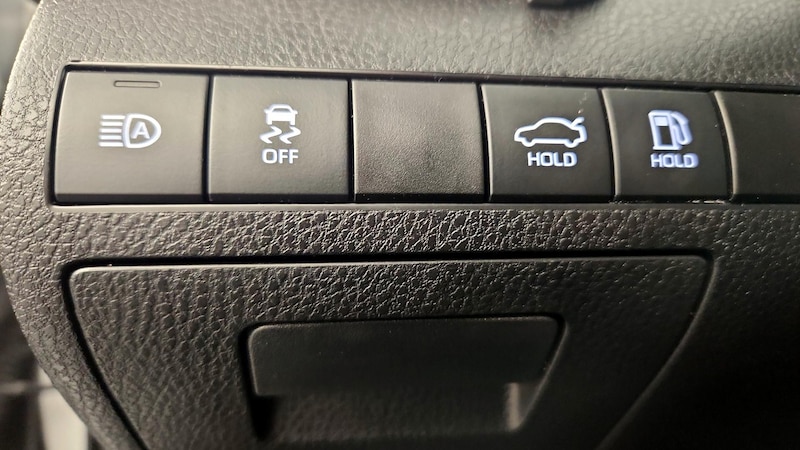 2021 Toyota Camry XSE 13