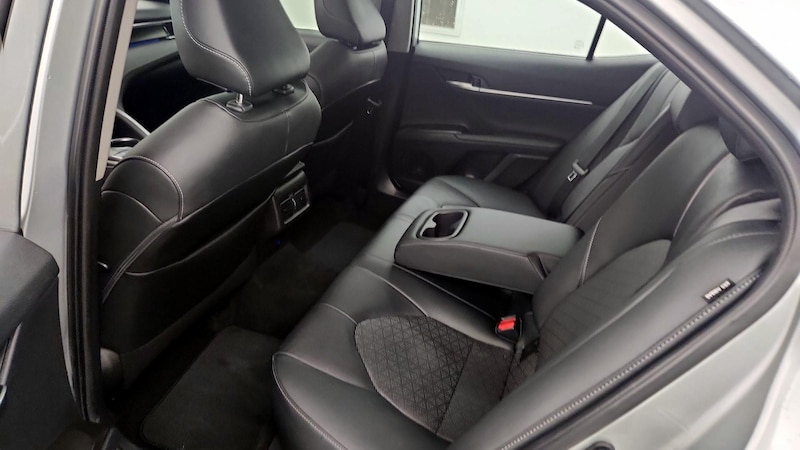 2021 Toyota Camry XSE 21