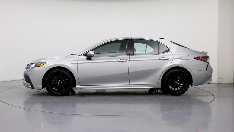 2021 Toyota Camry XSE 3