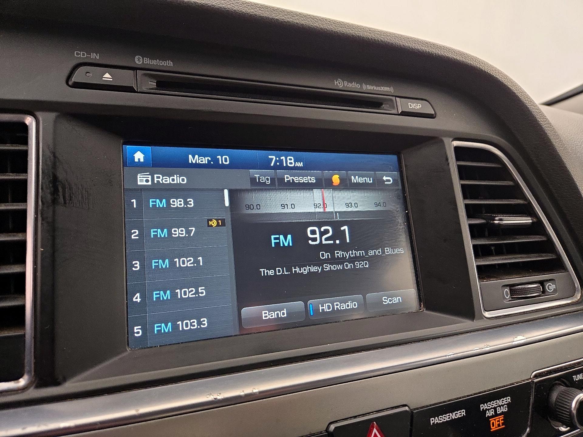 Thumbnail: 2016 Hyundai Sonata - 15