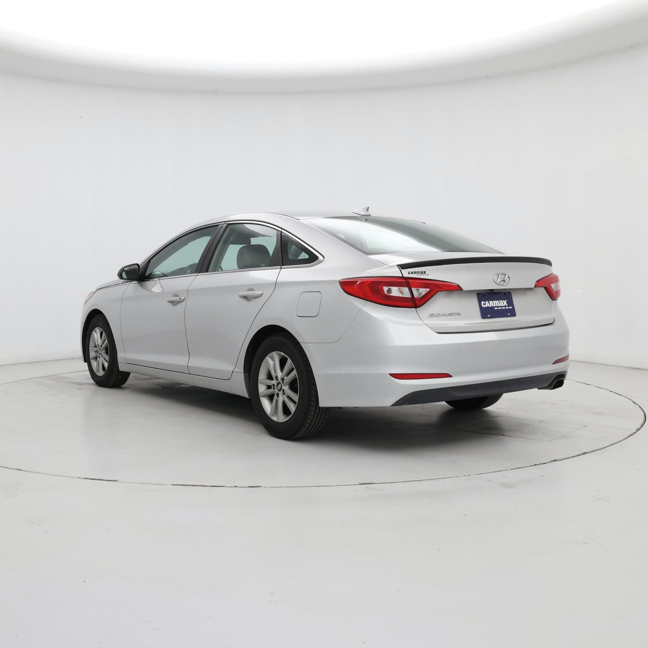 Thumbnail: 2016 Hyundai Sonata - 2