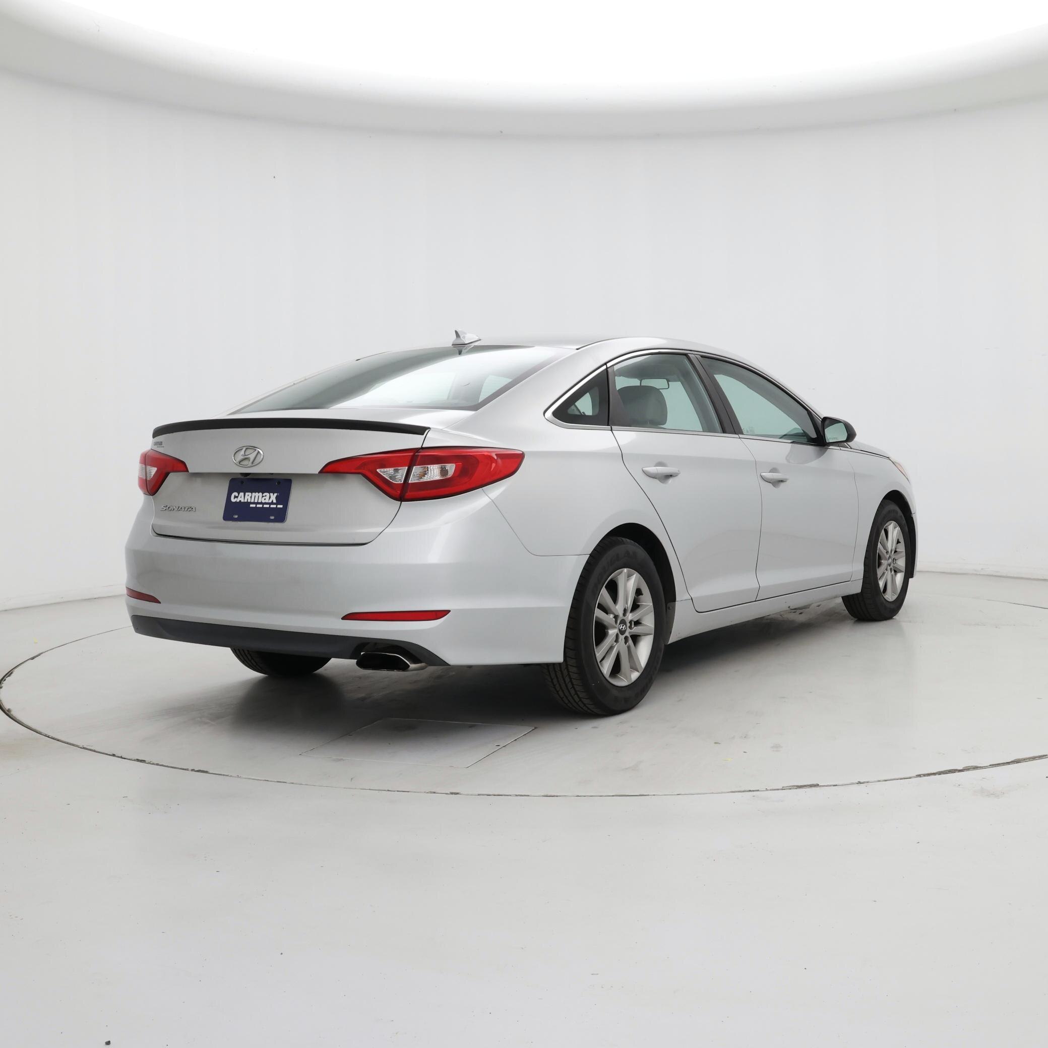 Thumbnail: 2016 Hyundai Sonata - 8