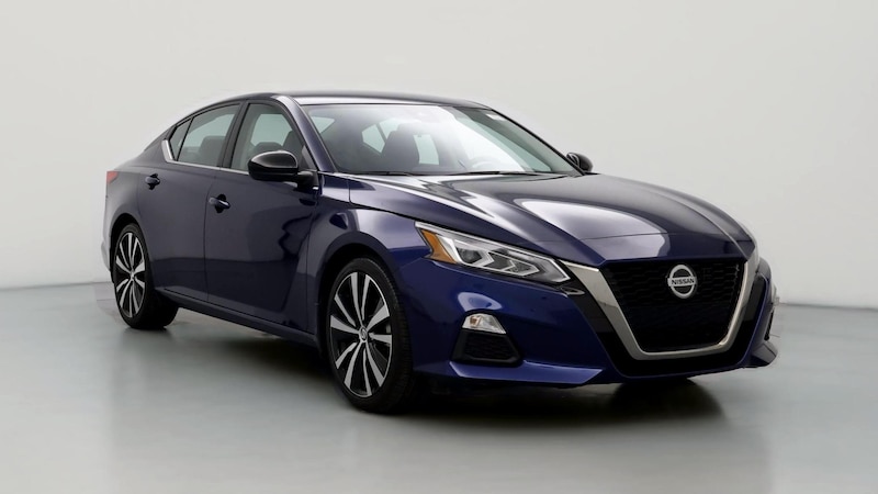 2022 Nissan Altima SR Hero Image