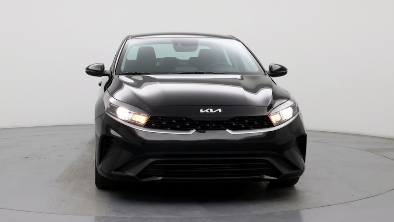 2023 Kia Forte LXS 5