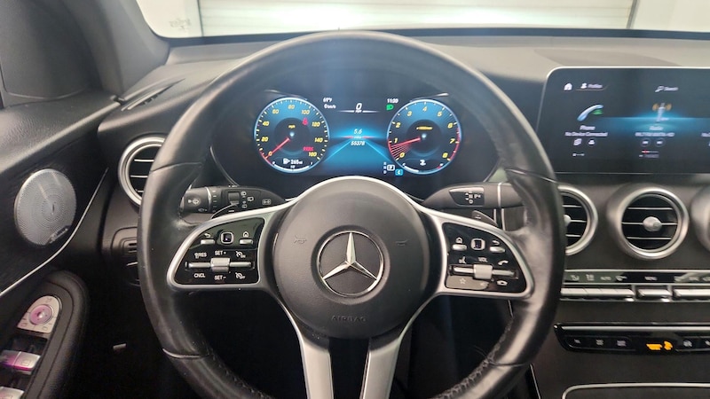 2021 Mercedes-Benz GLC 300 10