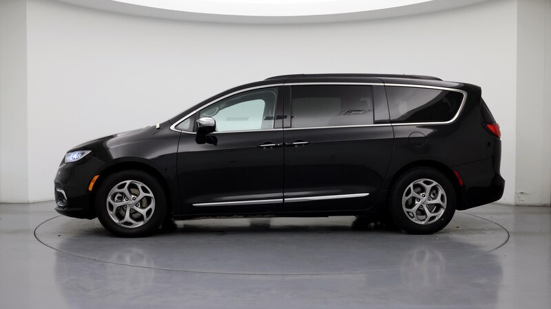 2022 Chrysler Pacifica Limited 3