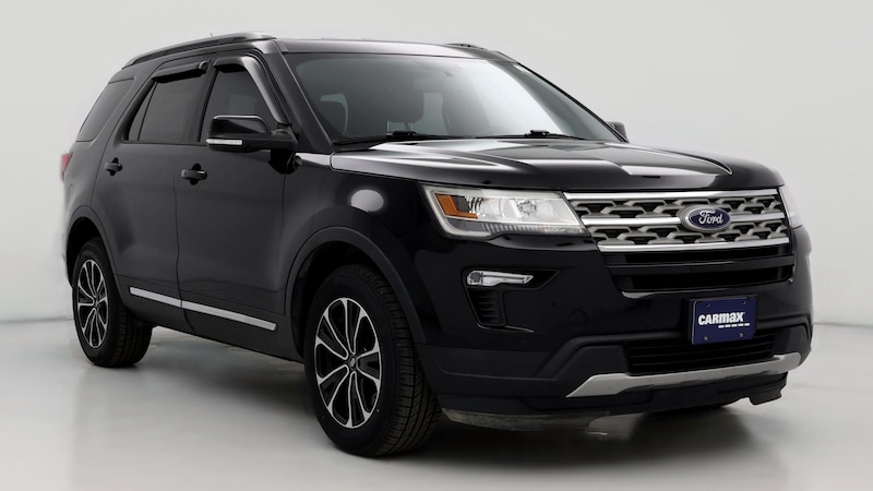 2018 Ford Explorer XLT Hero Image