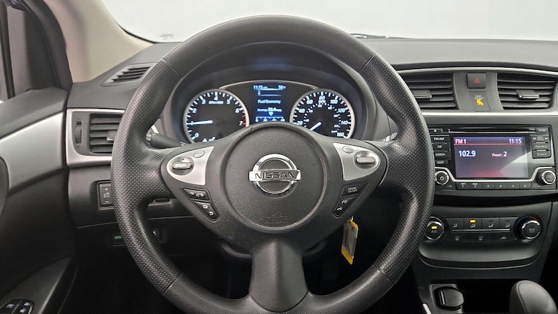 2018 Nissan Sentra S 10