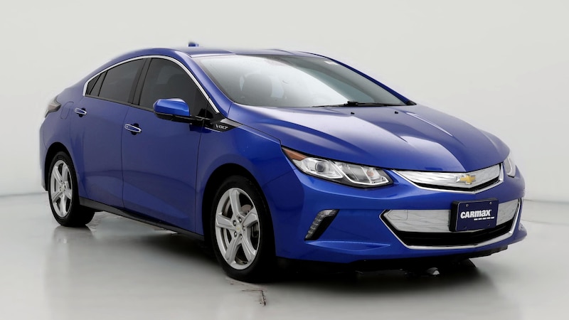 2017 Chevrolet Volt LT Hero Image