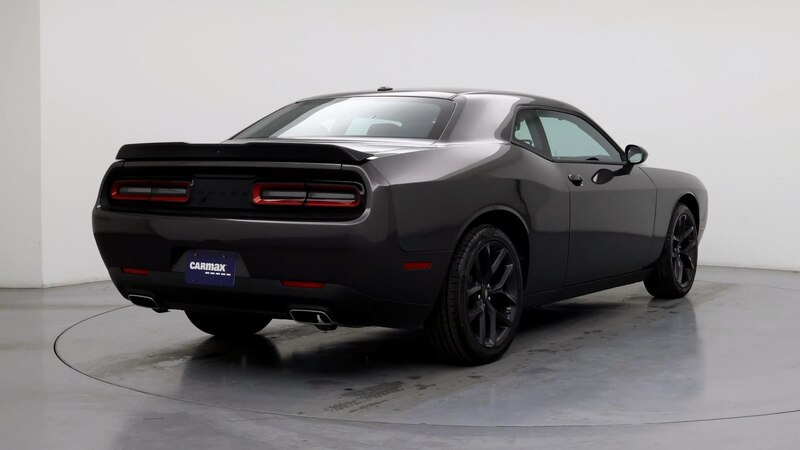 2022 Dodge Challenger SXT 8